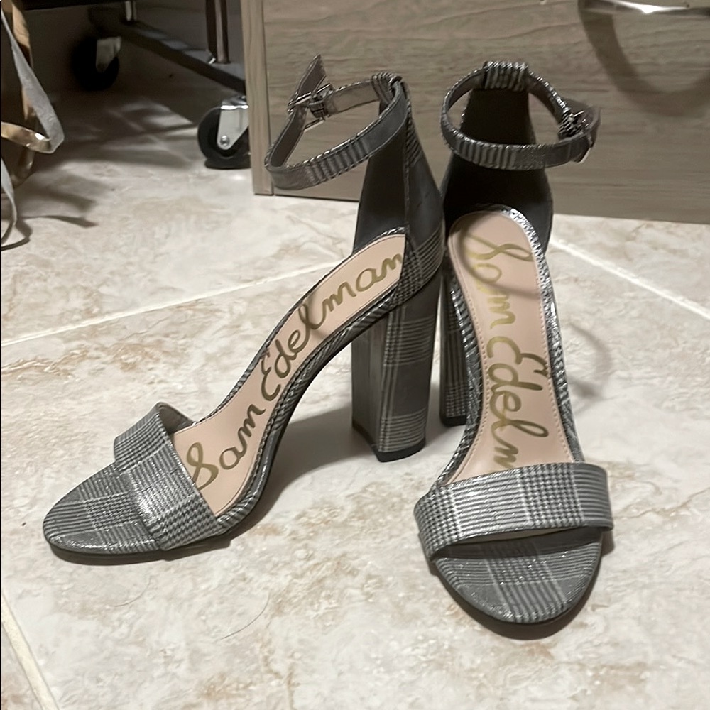Sam Edelman Gray Plaid Women's Heels